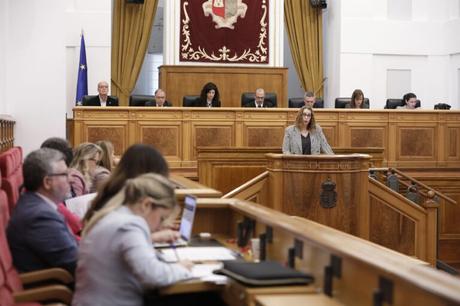 Tres centros de Educación Secundaria e Albacete podrán ofertar programa Erasmus hasta el año 2027