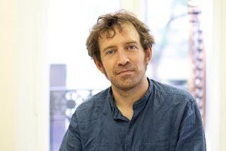 De la despedida de un novelista (II)