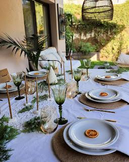 Mesa de Navidad: adentro o afuera?