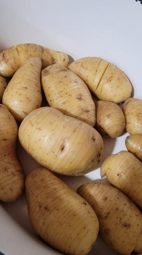 Patatas Princesa Amandine al horno con cebollitas Patatas Princesa Amandine al horno con cebollitas