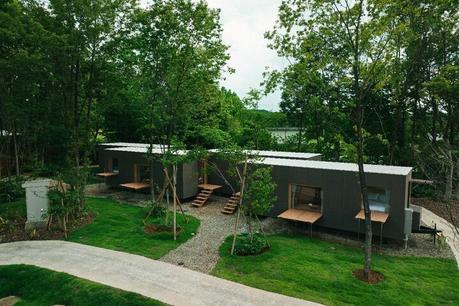 Snow Peak Field Suite Spa HEADQUARTERS Vista exterior de la casa rodante