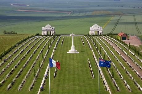 11 rutas de senderismo mejor valoradas en Francia Cementerio australiano