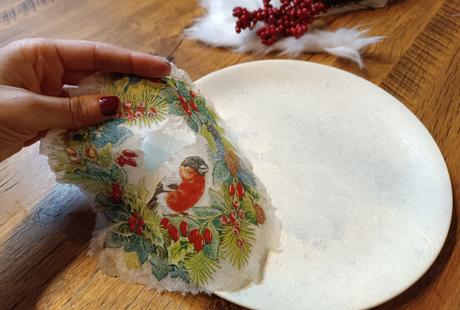 DIY-Colgante-navideño-reutilizando-plato-viejo