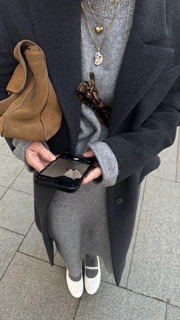 UN LOOK PARA CADA DIA DE LA SEMANA (365).- UN LOOK PARA CADA DIA DE LA SEMANA (365).-