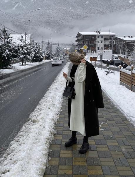UN LOOK PARA CADA DIA DE LA SEMANA (365).- UN LOOK PARA CADA DIA DE LA SEMANA (365).-