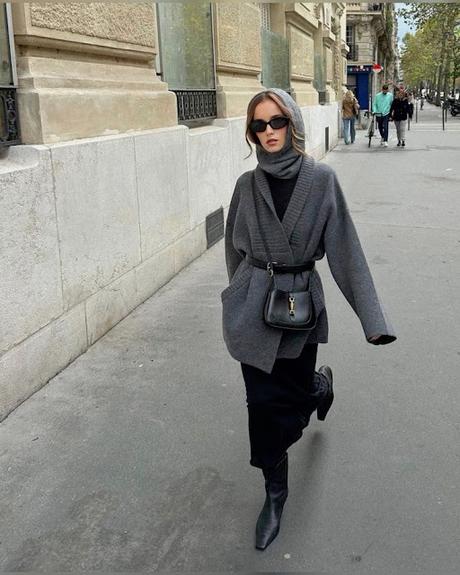 UN LOOK PARA CADA DIA DE LA SEMANA (365).- UN LOOK PARA CADA DIA DE LA SEMANA (365).-