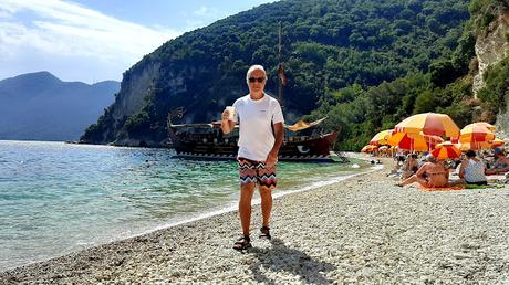 GRECIA: EL BARCO PIRATA DE LEFKADA