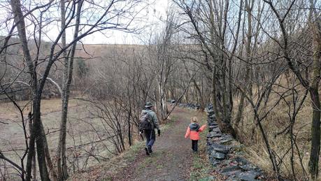 Ur: Cascade Marcet y acequia de Ur