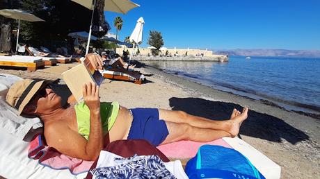 GRECIA: EL MONASTERIO DE PALEOKASTRISTSA EN CORFÚ GRECIA: EL MONASTERIO DE PALEOKASTRISTSA EN CORFÚ