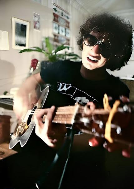 Efemérides del Rock y Heavy Metal: Qué pasó un 25 de Diciembre Efemérides del Rock y Heavy Metal: Qué pasó un 25 de Diciembre