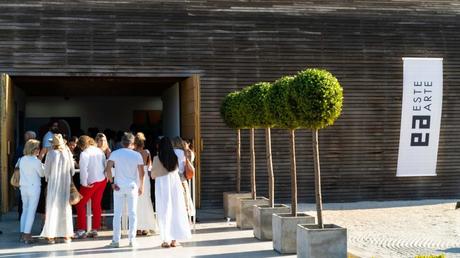 El mundo de Laura Bardier y los 10 años de Este Arte en Uruguay