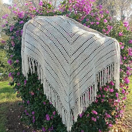 COLECCIÓN HIGH SCHOOL, MANTÓN 100 AÑOS DE SOLEDAD COLECCIÓN HIGH SCHOOL, MANTÓN 100 AÑOS DE SOLEDAD