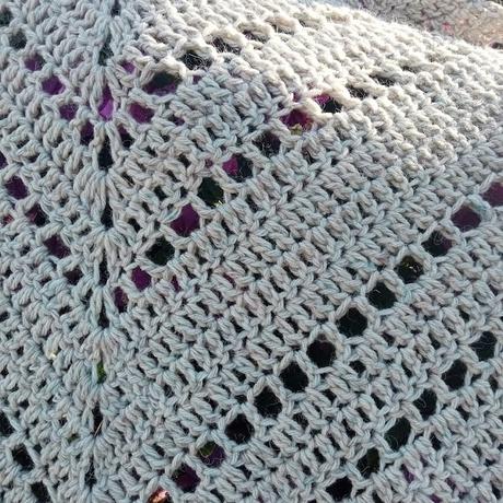 COLECCIÓN HIGH SCHOOL, MANTÓN 100 AÑOS DE SOLEDAD COLECCIÓN HIGH SCHOOL, MANTÓN 100 AÑOS DE SOLEDAD