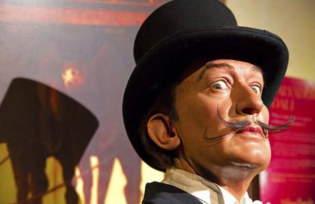 Salvador Dalí: Vida y Obra del Genio del Surrealismo