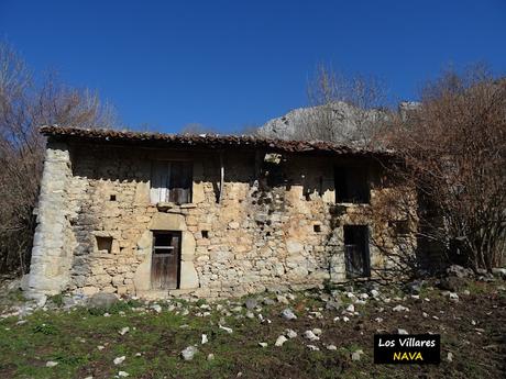 Arenas de Cabrales-Nava-El Jorcáu del Cuernu-Lles
