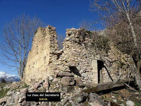 Arenas de Cabrales-Nava-El Jorcáu del Cuernu-Lles