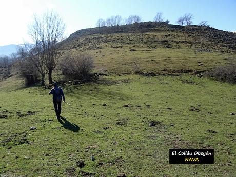 Arenas de Cabrales-Nava-El Jorcáu del Cuernu-Lles