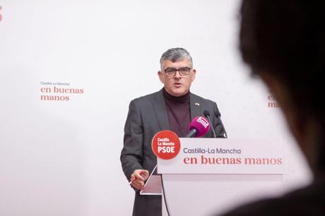 PSOE celebra el fin del proyecto, que evita una «segunda hipoteca» para C-LM junto con el trasvase