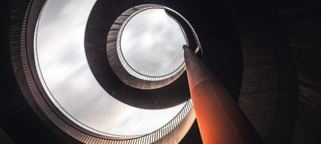 Reflexionar significa .