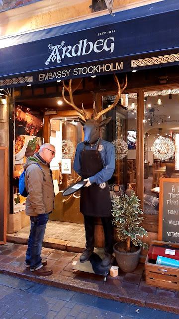 SUECIA: EL ENCANTO DE LA NAVIDAD EN ESTOCOLMO SUECIA: EL ENCANTO DE LA NAVIDAD EN ESTOCOLMO