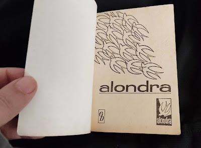 Reseña de «Una brizna de hierba» de Marisa Villardefrancos