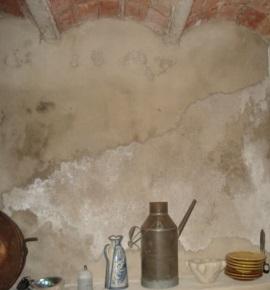 Eliminar el salitre en paredes y suelos