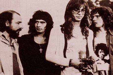 La Mesa Beatle: Pescado en el Oeste