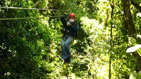 COSTA RICA: SENTIRSE COMO UN PÁJARO EN MONTEVERDE COSTA RICA: SENTIRSE COMO UN PÁJARO EN MONTEVERDE