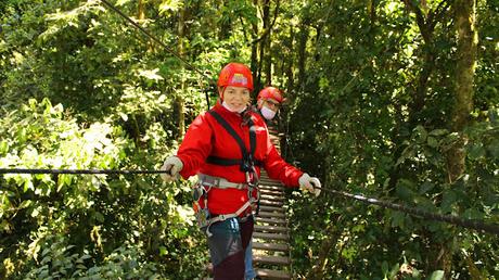 COSTA RICA: SENTIRSE COMO UN PÁJARO EN MONTEVERDE COSTA RICA: SENTIRSE COMO UN PÁJARO EN MONTEVERDE