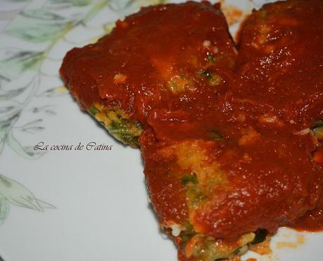 Paquetitos de acelgas con arroz y bonito