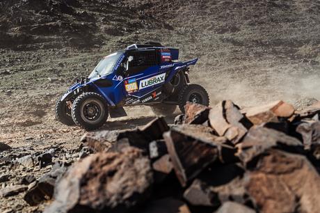 Ignacio Casale y Álvaro León reenganchan hoy martes y terminan terceros en la Etapa 4 del Rally Dakar 2024 M40_0697