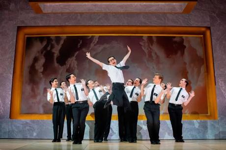 The Book of Mormon, el musical más bestia que arrasa en Madrid. ¡Un must! The Book of Mormon, el musical más bestia que arrasa en Madrid. ¡Un must!