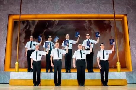 The Book of Mormon, el musical más bestia que arrasa en Madrid. ¡Un must! The Book of Mormon, el musical más bestia que arrasa en Madrid. ¡Un must!