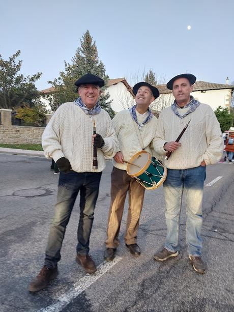 RETAZOS DE NAVIDAD RETAZOS DE NAVIDAD