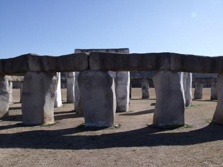 Caza, Stonehenge