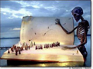 Amamos la vida y huimos de la muerte