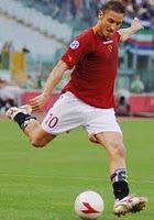 La Roma juega octavos y espera por delanteros