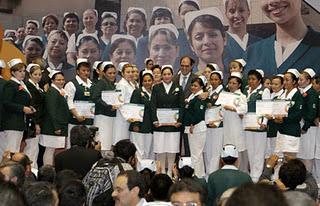 13 mil millones de pesos para abatir rezago en equipo médico del IMSS: Daniel Karam