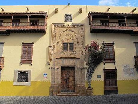 BARRIO DE VEGUETA. LAS PALMAS DE GRAN CANARIA Casa Colón
