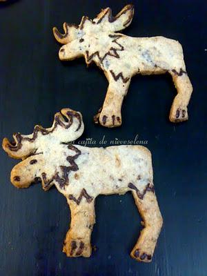 Galletas de nueces y dátiles con chocolate