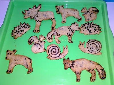 Galletas de nueces y dátiles con chocolate