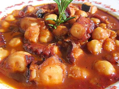 Garbanzos con pulpo