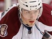 Peter Mueller regresa roster