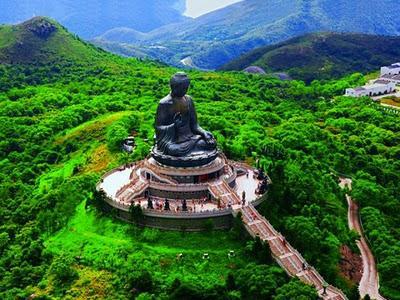 Tian Tan Buddha en la Isla Lantau, Hong Kong