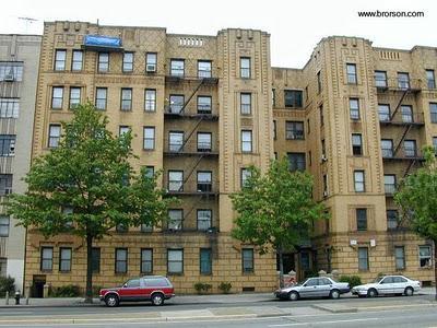 Edificio residencial restaurado Estilos arquitectónicos combinados