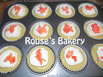 Magdalenas de queso de cabra y tomate natural