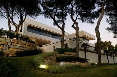 A-cero Projects A-cero presenta una nueva vivienda en La Costa del Sol (Parte II, exteriores nocturnos)