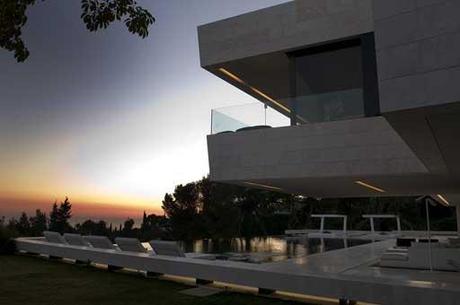 A-cero Projects A-cero presenta una nueva vivienda en La Costa del Sol (Parte II, exteriores nocturnos)