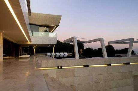 A-cero Projects A-cero presenta una nueva vivienda en La Costa del Sol (Parte II, exteriores nocturnos)