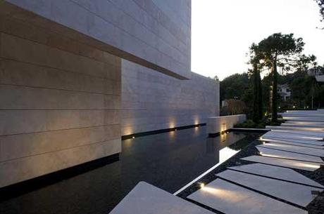 A-cero Projects A-cero presenta una nueva vivienda en La Costa del Sol (Parte II, exteriores nocturnos)